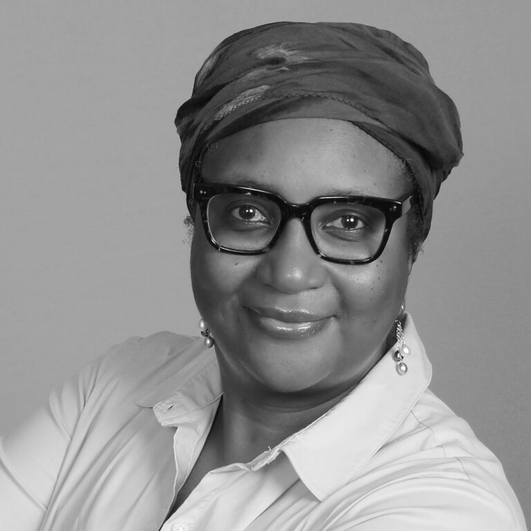 Dr. Hleziphi (Naomie) Nyanungo